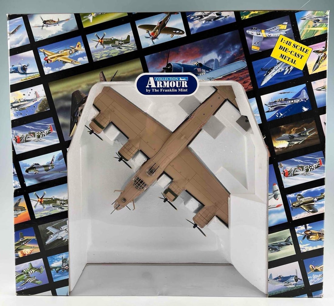 The Franklin Mint Collection Armour 1:48 Die Cast B-24 Plane Model (1 of 14)