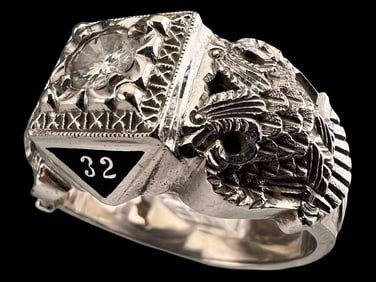 14K Diamond Enamel Ring