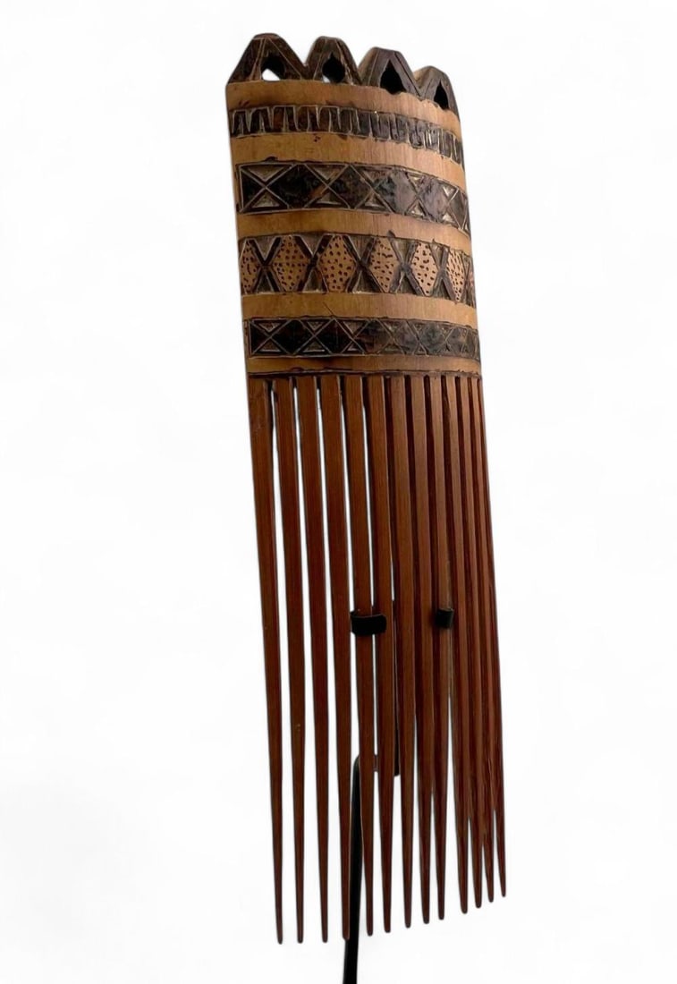 Papua New Guinea, Torres Strait, Bamboo Hair Comb (1 of 5)