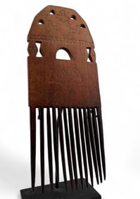 Ashanti Ghana Wood Comb With Incised Heart Cross & Human Figure, 20th Century