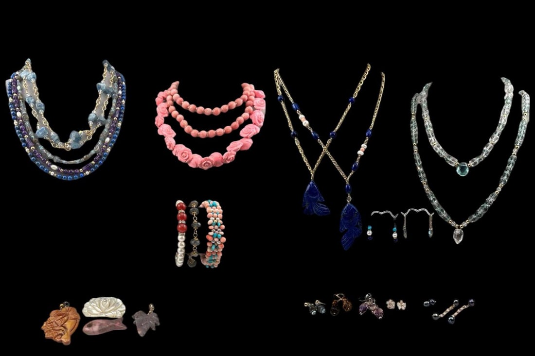 Lot Of Semiprecious Stone & Shell Jewelry: Lot Of Semiprecious Stone & Shell Jewelry. Includes labradorite, amethyst, turquoise, lapis, coral, pearls, and more.
