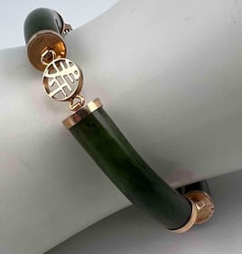 Chinese 10K Jade Bracelet