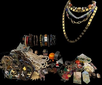 Lot Of Costume Jewelry, Many Vintage Pieces