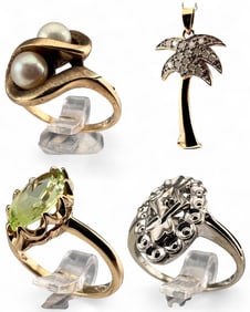 10K Gold Rings & Necklace