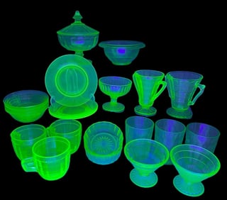 Twenty Two Pieces Uranium Glass, Including Anchor Hocking