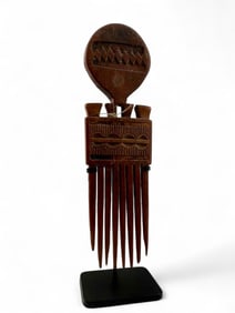 Chokwe Angola Carved Wood Comb, Ca. 19th Century