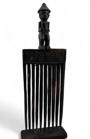 Tchokwe Carved Figural Comb, 19th Century