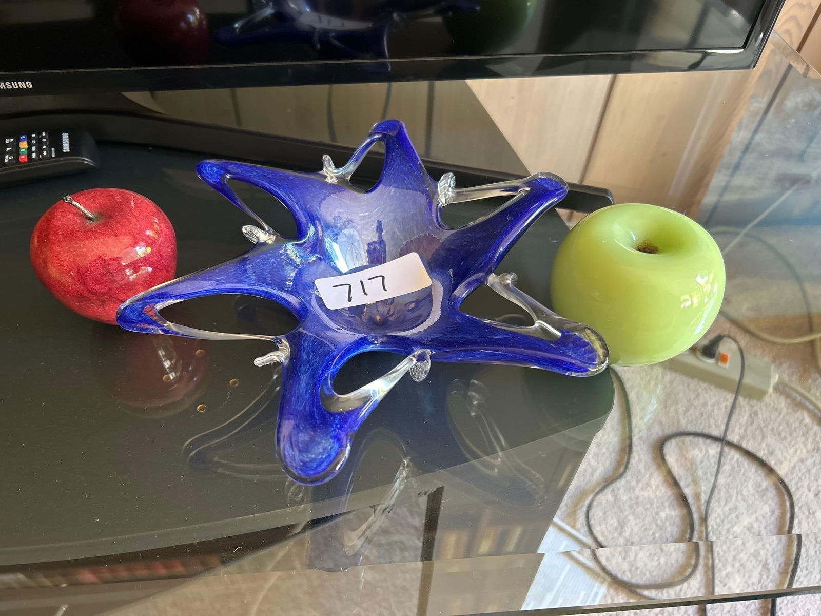 Three Pieces Of Art Glass (1 of 3)