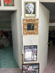 Artwork & Picture Frames