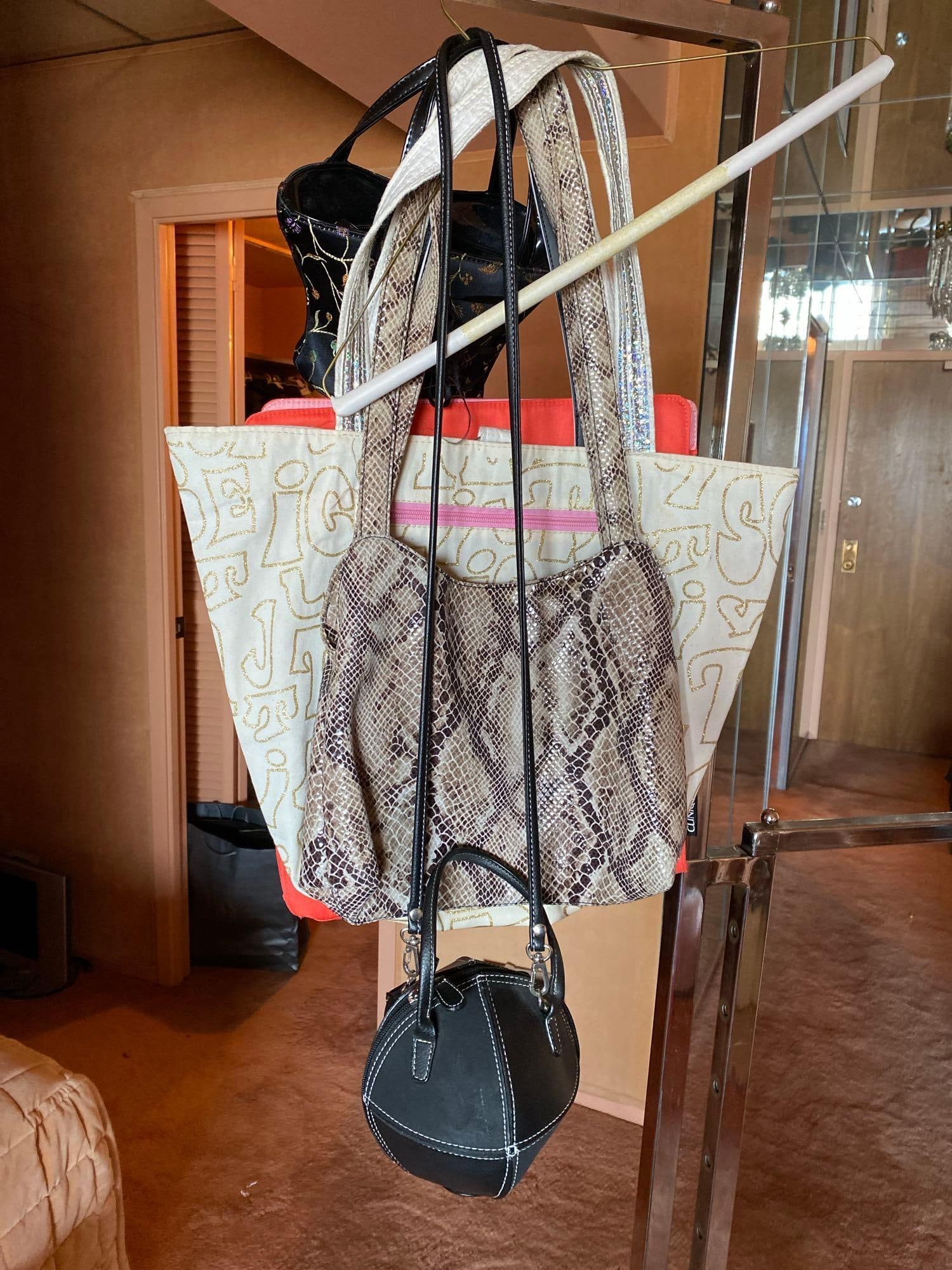 Lot Of Purses & Tote Bags: Lot Of Purses & Tote Bags.