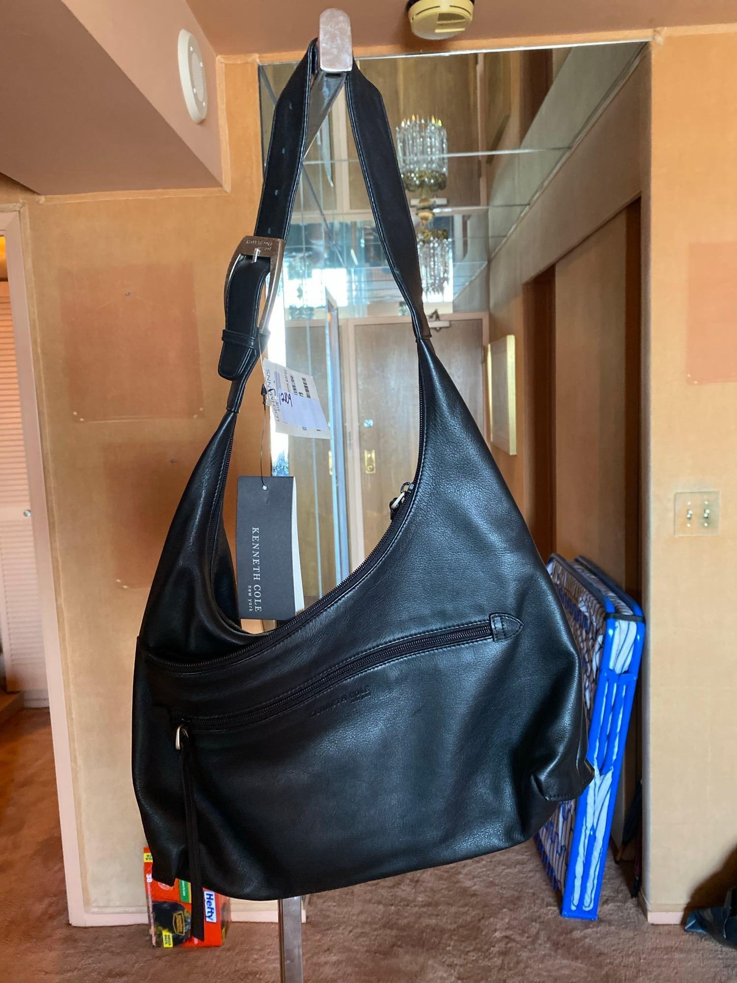 Kenneth Cole Black Leather Purse, New With Tags. (1 of 6)