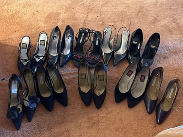 Ladies Black High Heel Shoes, Size 9-91/2