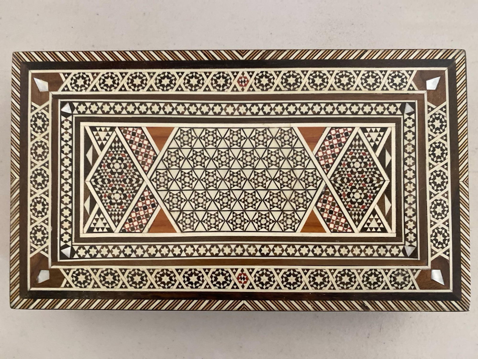 Arabesque Bone & Mother Of Pearl Inlay Jewelry Box: Arabesque bone & mother of pearl inlay jewelry box.