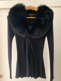Neiman Marcus Black Cashmere Collection Sweater With Fur Collar, Size Small, New With Tags