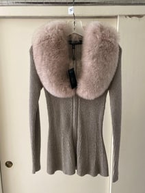 Neiman Marcus Cashmere Collection Sweater With Fur Collar, Size Small, New With Tags