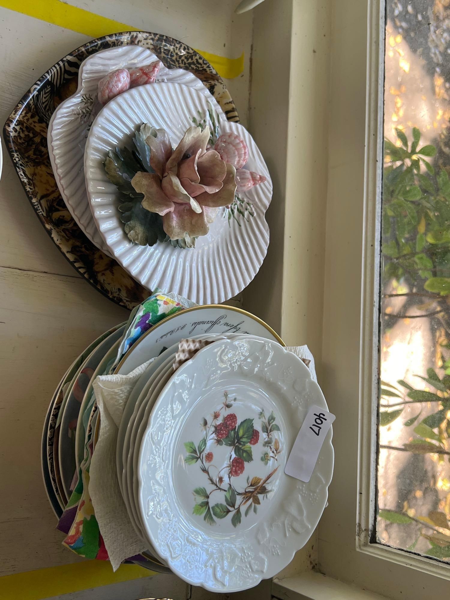Ceramic And Porcelain Tableware Including Dansk Berry Plates (1 of 6)