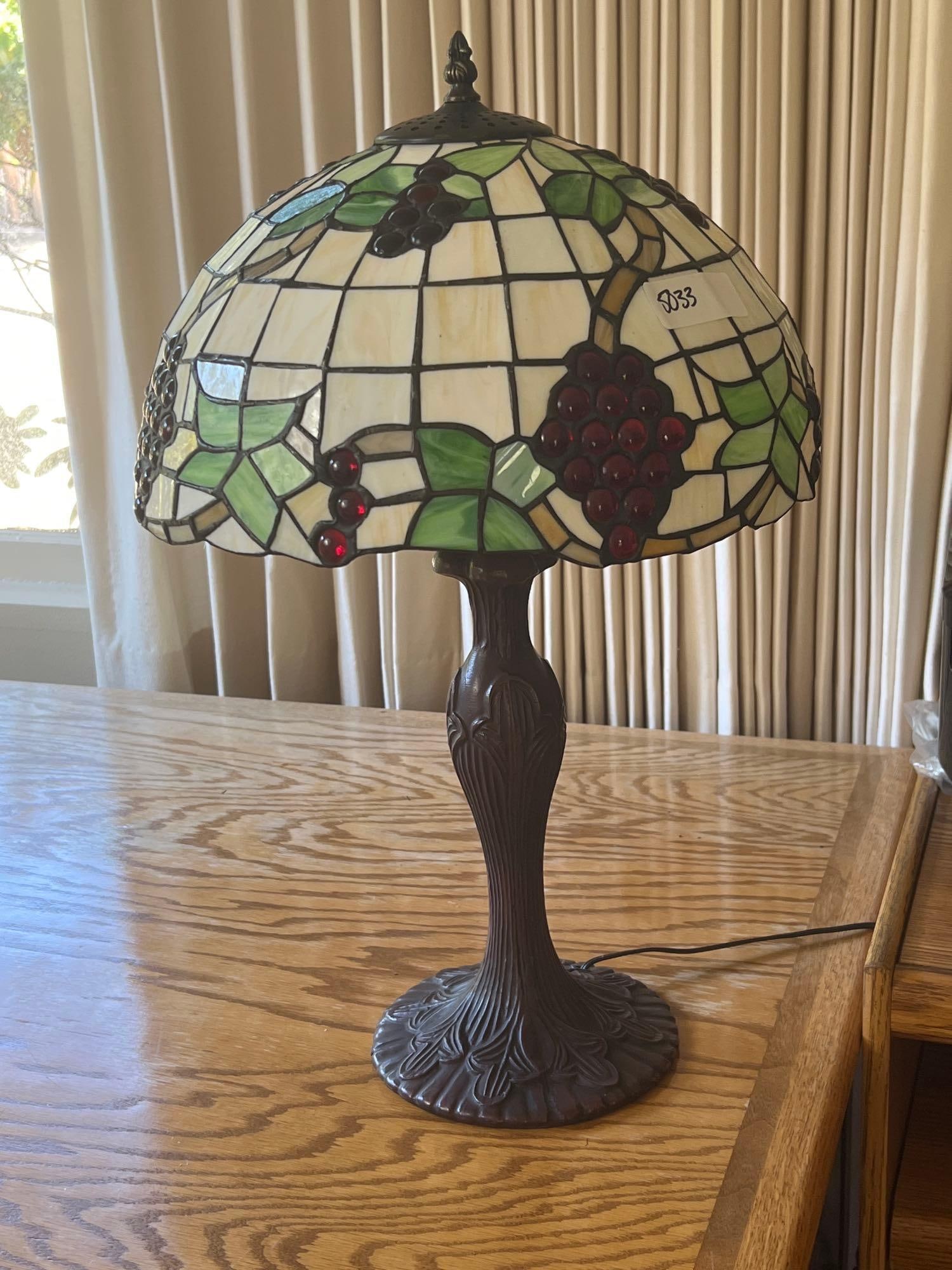 Contemporary Art Nouveau Style Stained Glass Lamp With Grape Motif: Contemporary Art Nouveau Style Stained Glass lamp With Grape Motif.