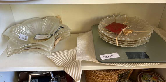 Sunflower Themed Serving Dishes, Fish Platter, Digital Scale