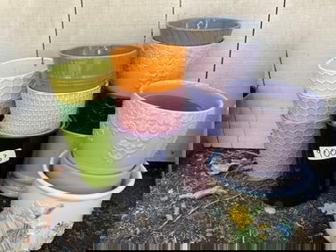 15 Colorful Ceramic Pots