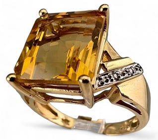 14K Emerald Cut Citrine Ring