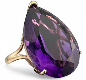 14K Pear Shaped Amethyst Ring