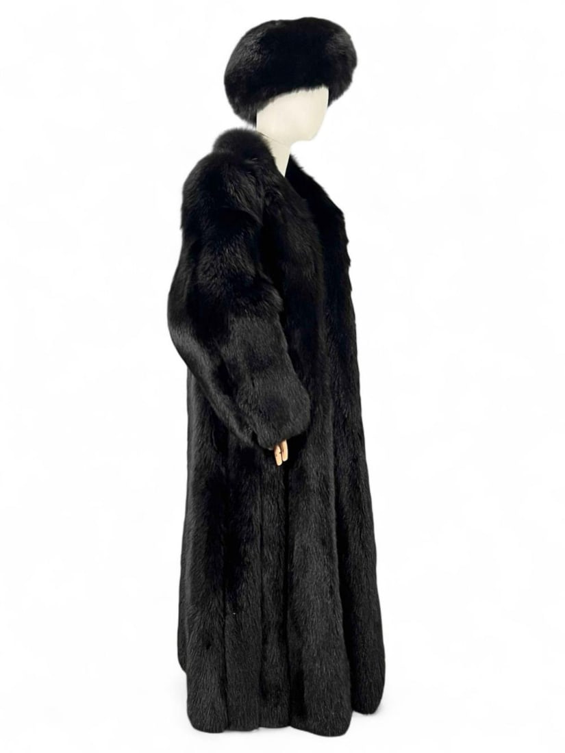 Koslow's Full Length Black Fox Fur Coat & Hat (1 of 15)