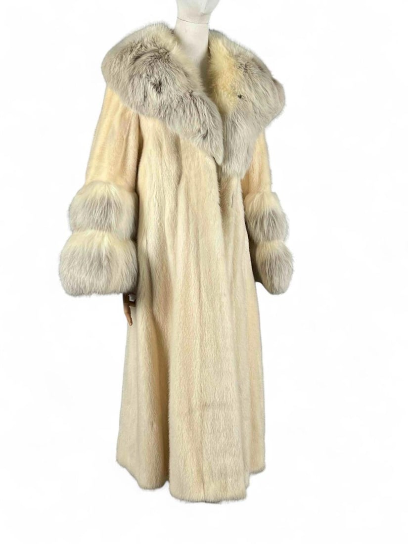 Pietro Becchetti Fox & White Mink Fur Coat, Ca. 1960's (1 of 17)