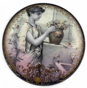 Royal Vienna Parcel Gilt Porcelain Dresser Box