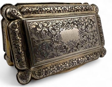 Etched Silver Snuff Box