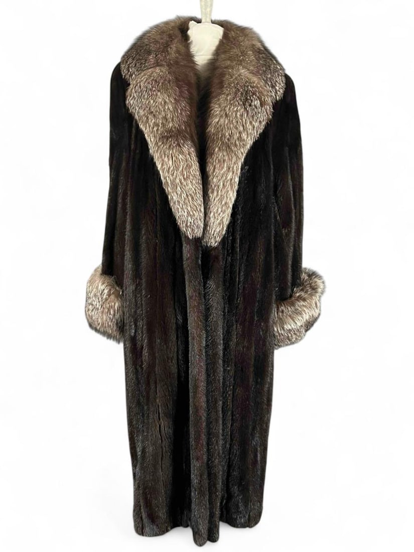 Vintage Anne Klein Blacklama Mink & Fox Fur Coat, Ca. 1970's (1 of 20)