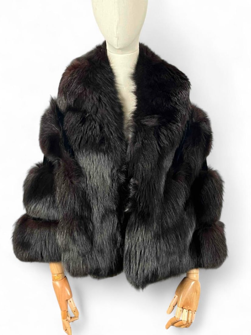 Michael Valente Fox Fur Stole (1 of 17)