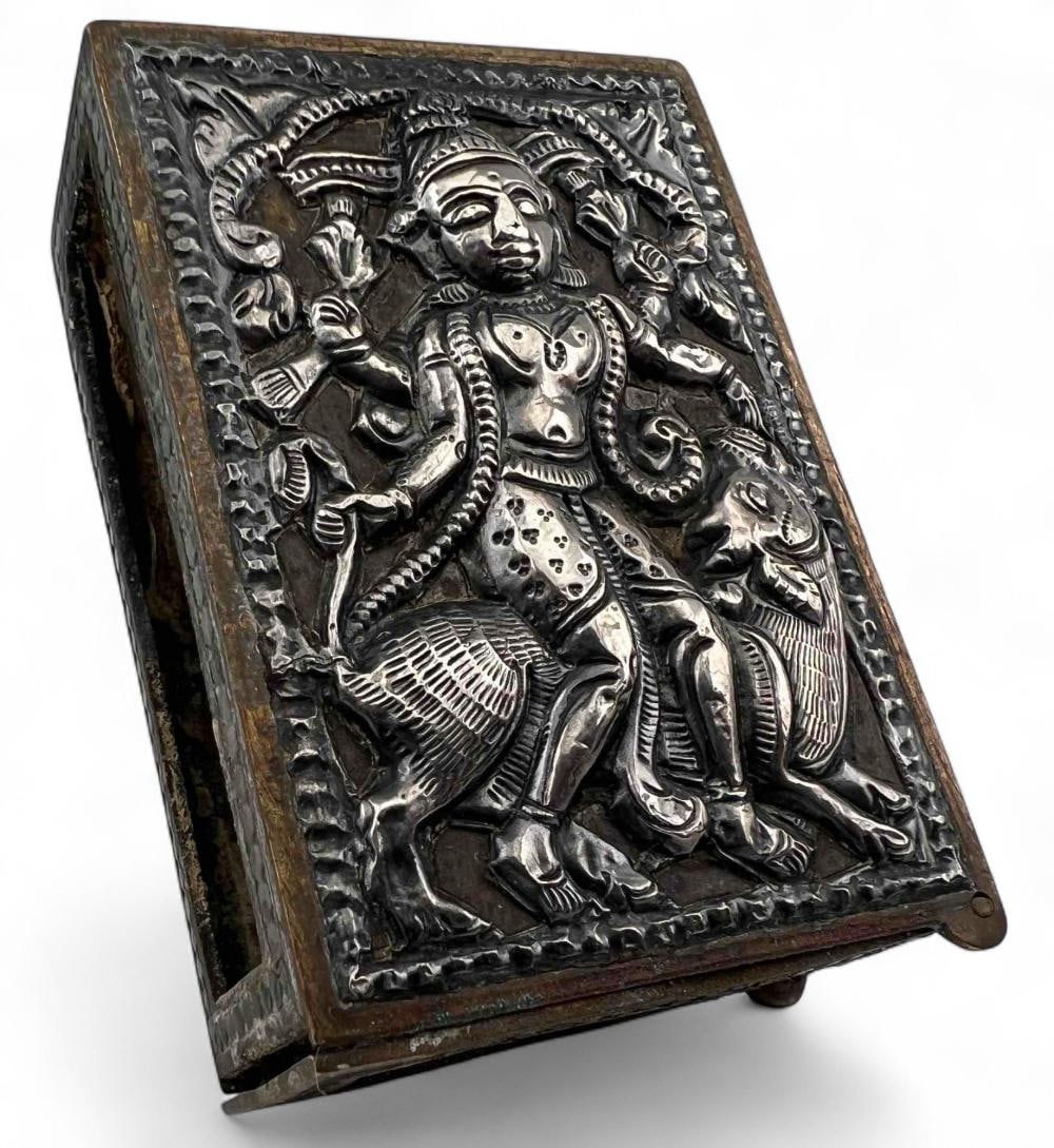 Indian Silver Mounted Brass Box With Image Of Shiva & Nandi (1 of 13)