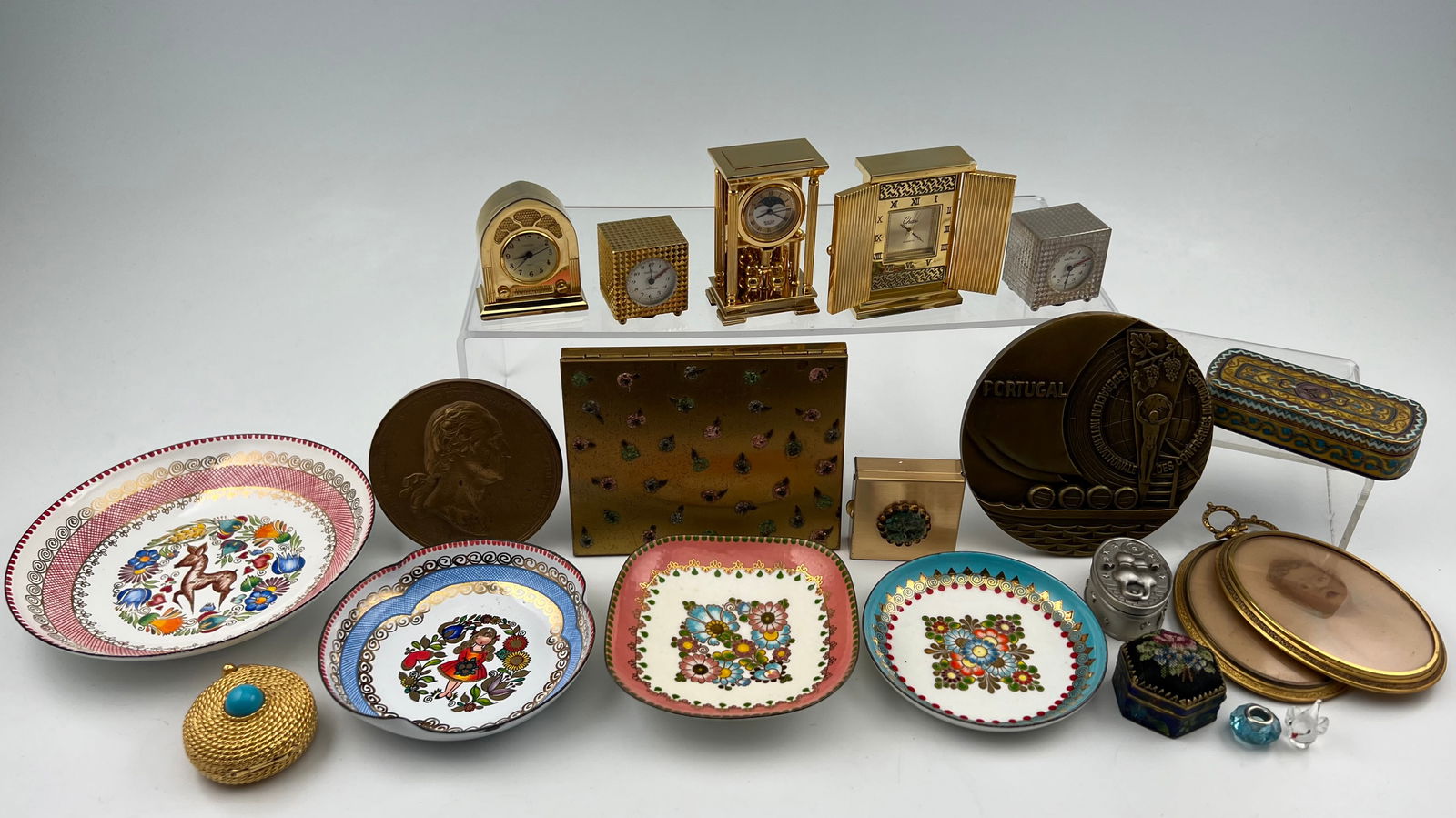 Miniature Clocks, Boxes & Collectibles (1 of 18)