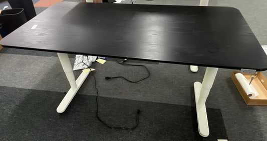 Black Top Sit Stand Desk