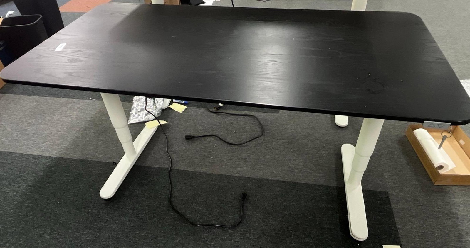 Black Top Sit Stand Desk (1 of 3)