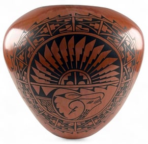 Maxine Andrew, Jemez Pueblo Pottery Vase