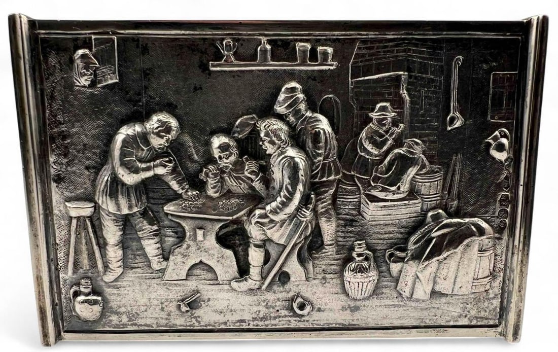 Large Antique British Sterling Silver Repousse Match Box (1 of 10)