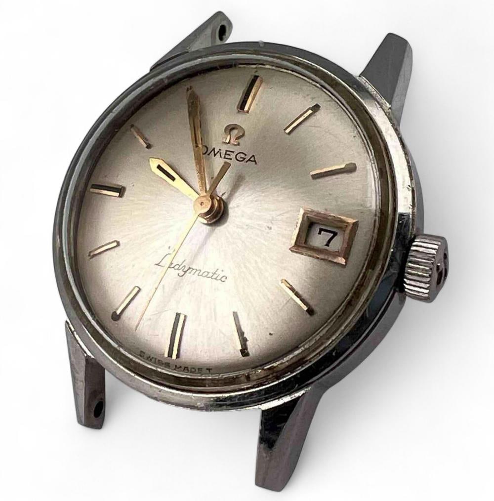 Omega Seamaster Ladymatic Wristwatch: Omega Seamaster Ladymatic Wristwatch. Running, unknown timekeeping accuracy. Case approximately 21.9mm. Face approximately 19.5mm.