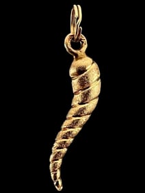 14K Cornicello Pendant