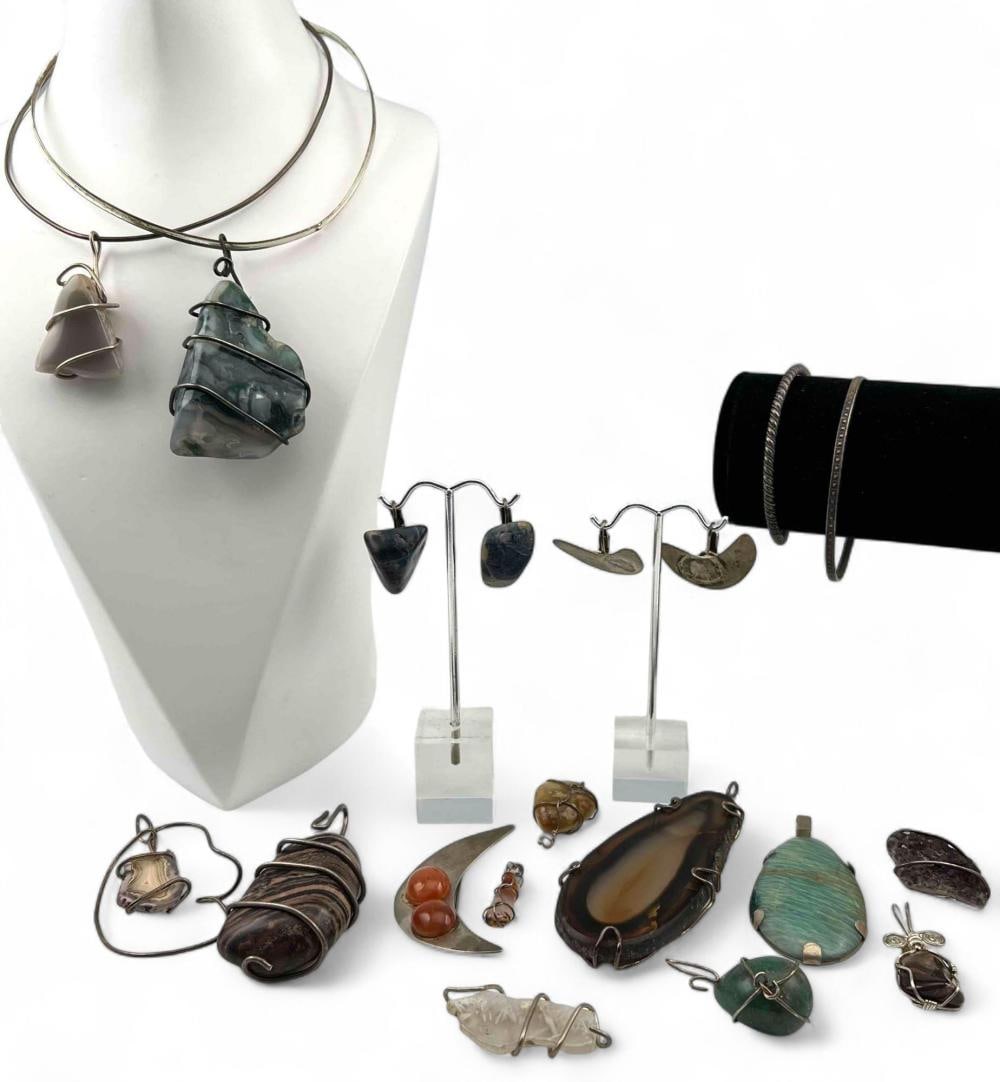 Hand Made Silver Semiprecious Stone Jewelry (1 of 20)