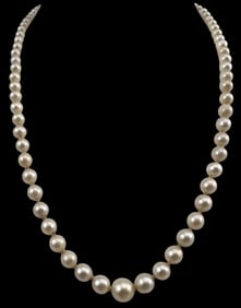 Antique 14K Graduated Pearl Necklace