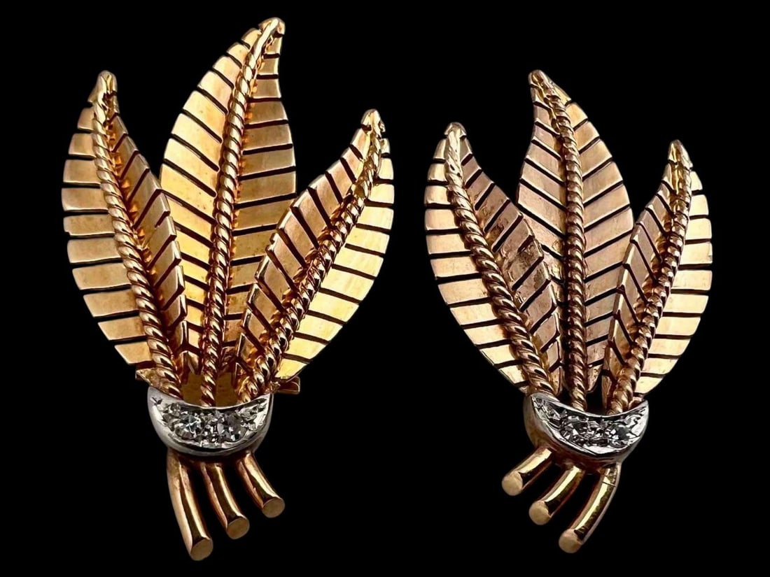 Art Deco 18K Diamond Palm Frond Ear Clips: Art Deco 18K Diamond Palm Frond Ear Clips, 5.4g. Unmarked, test as 18K. Please note that one ear clip is missing backing. Approximately 29.7 x 17.0mm. ALL CREDIT CARDS WILL BE MANUALLY VERIFIED PRIOR 