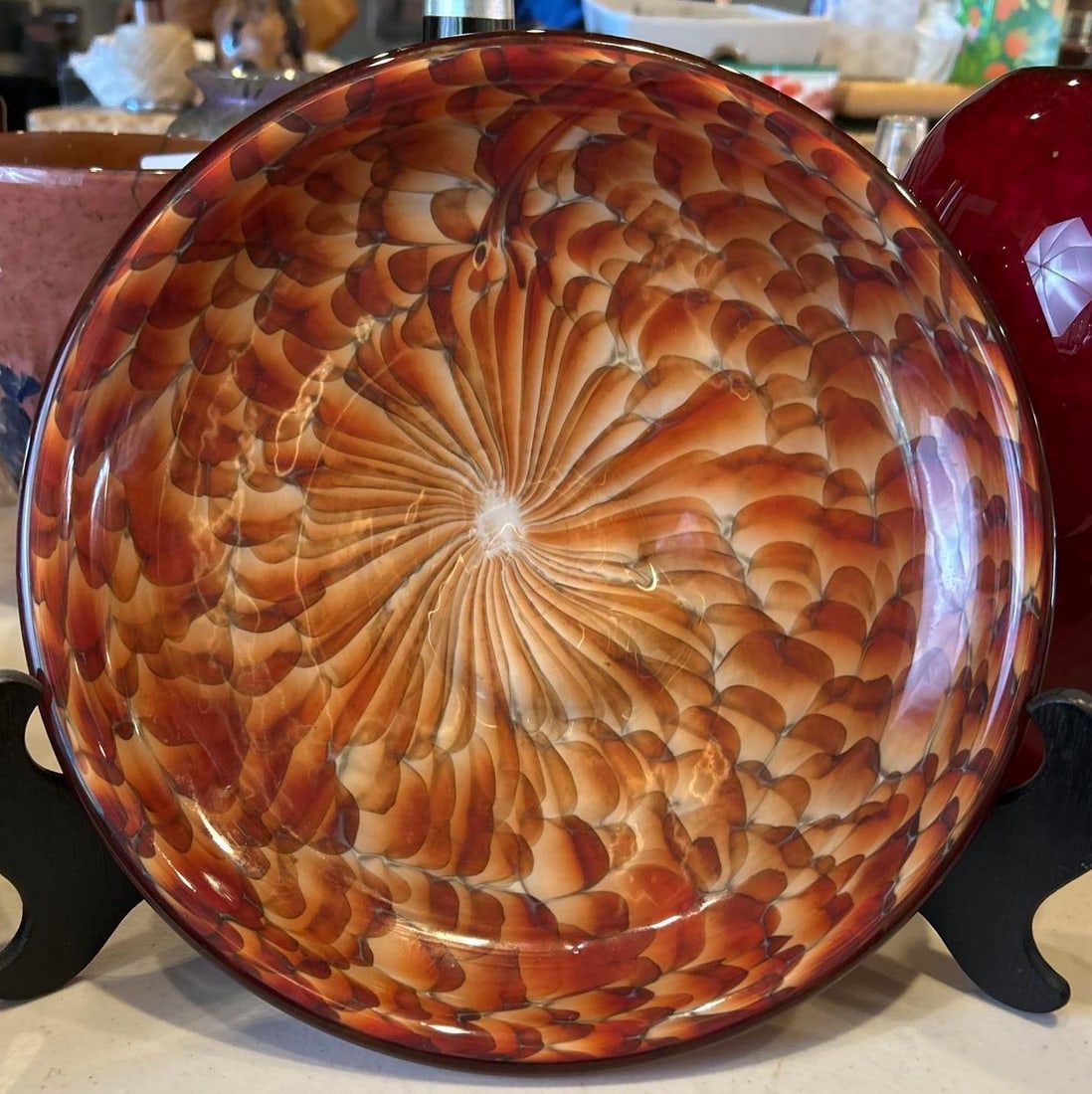 Hand Blown Art Glass Console Bowl: Hand blown art glass console bowl. No chips.