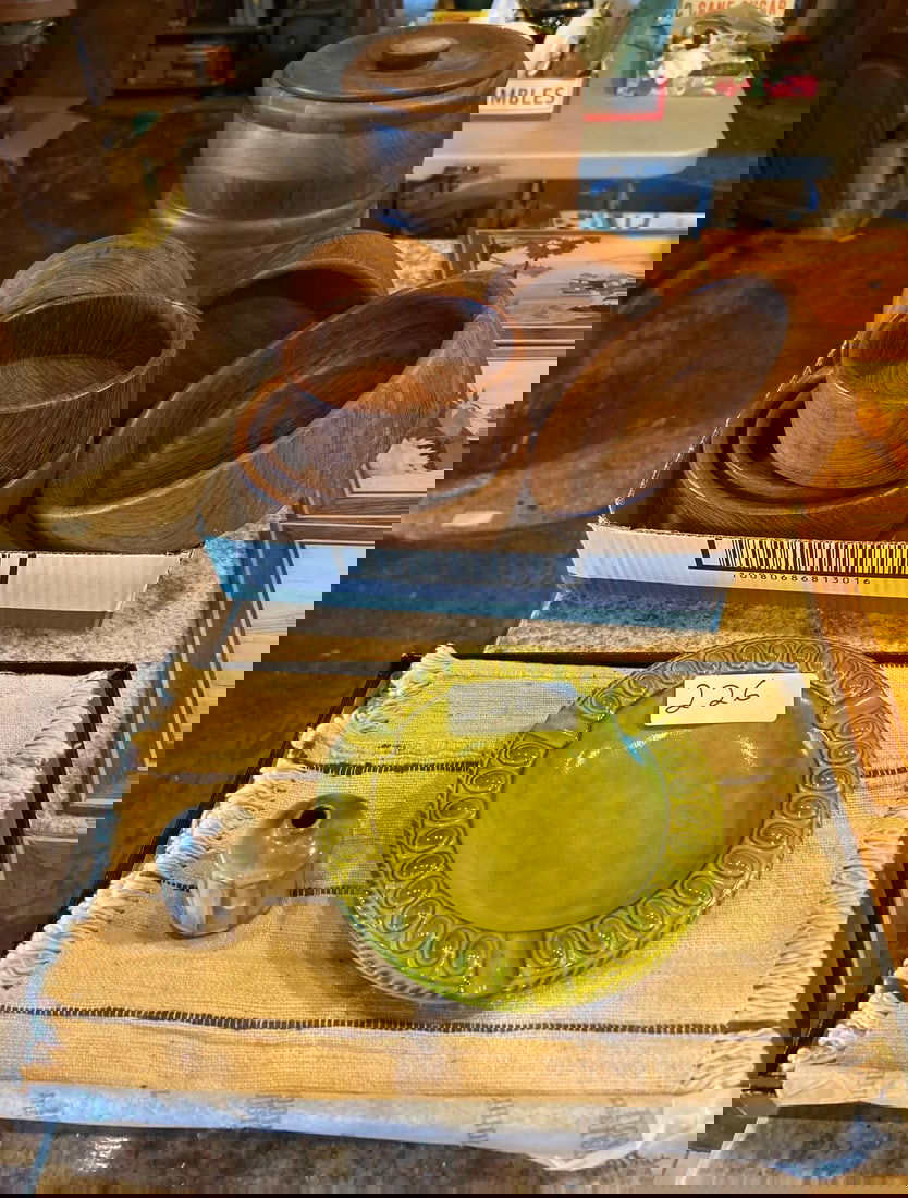 Mid-Century Modern Lot Of Tableware: Mid-century modern lot of tableware. Includes ice bucket, ashtray, and more.