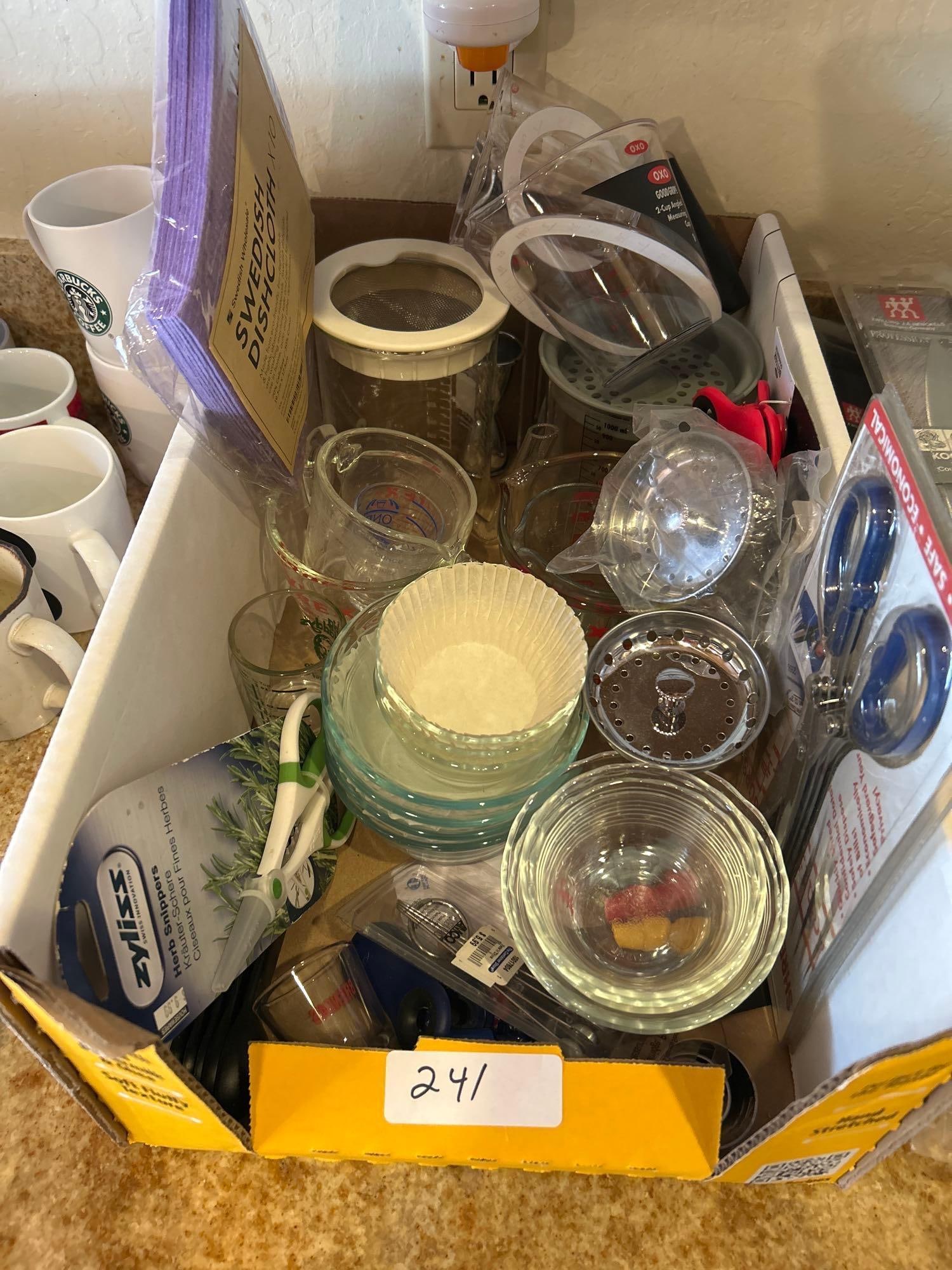 Miscellaneous Kitchen Items (1 of 4)