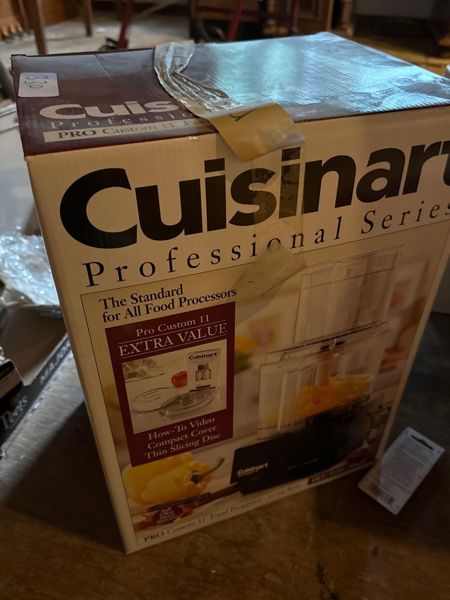 Cuisinart Professional Series Food Processor, In Box With Attachments (1 of 2)