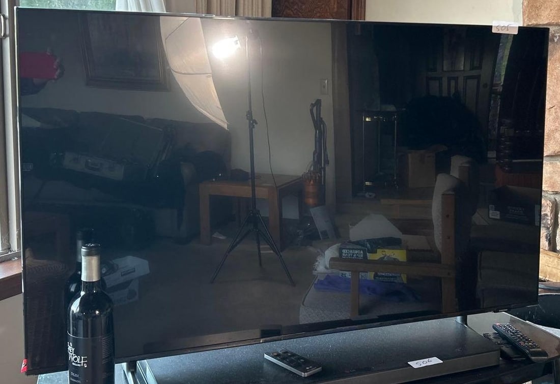 Samsung Television, Model No (1 of 4)