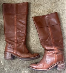 Pair Of Vintage Ladies Frye Leather Boots Size 8 1/2