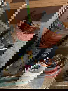 Planter Pots & Gardening Supplies: Planter pots & Gardening Supplies.