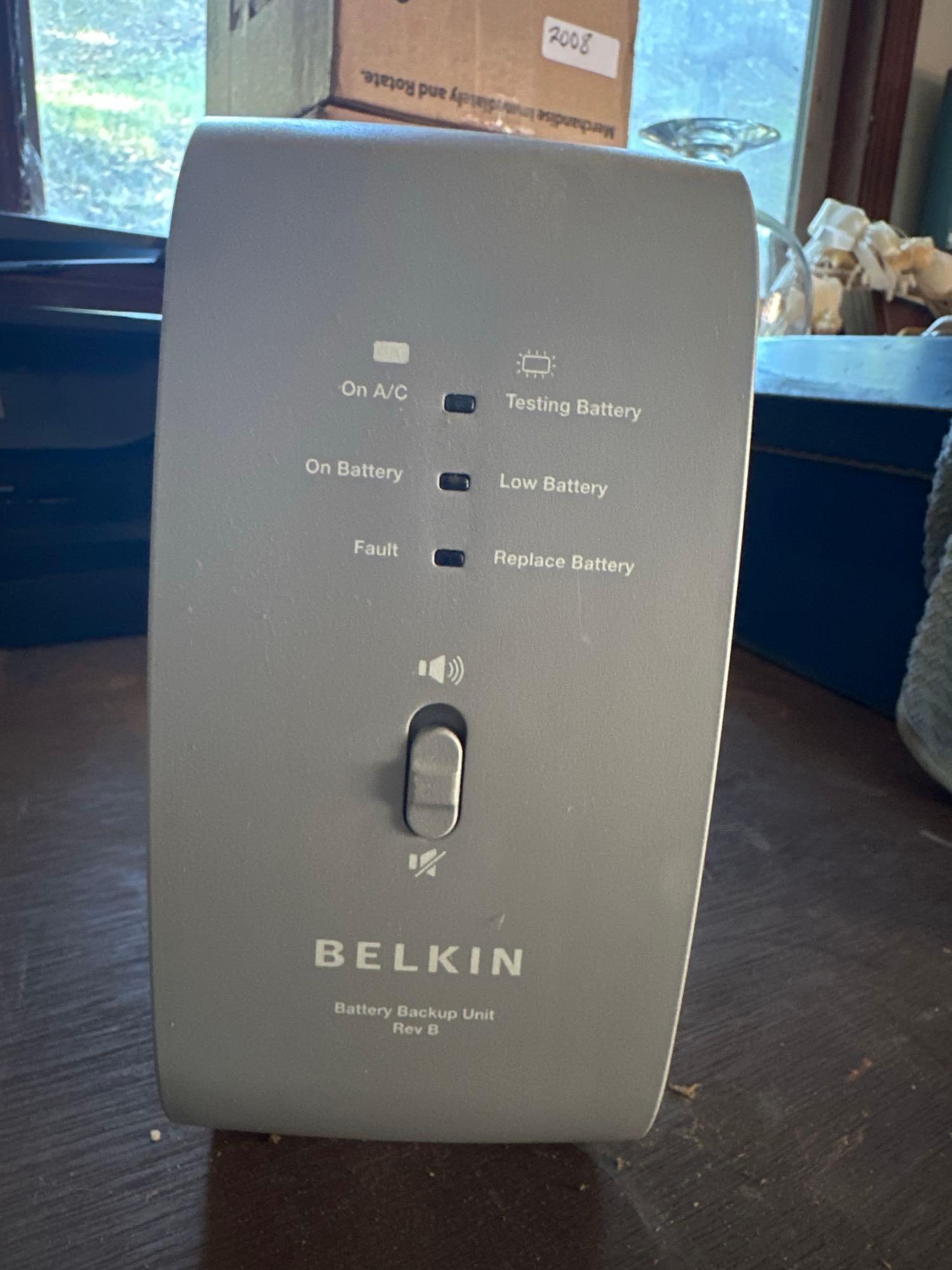 Belkin Battery Backup Unit (1 of 3)